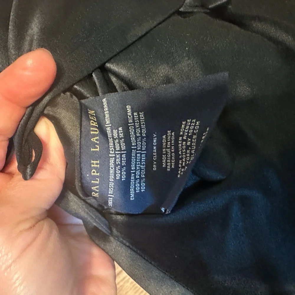 Ralph Lauren Black Silk Throw Pillow Sz 20x20 - Picture 4 of 5